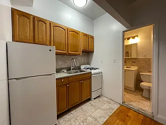 Rented by HOLTON REAL ESTATE INC.