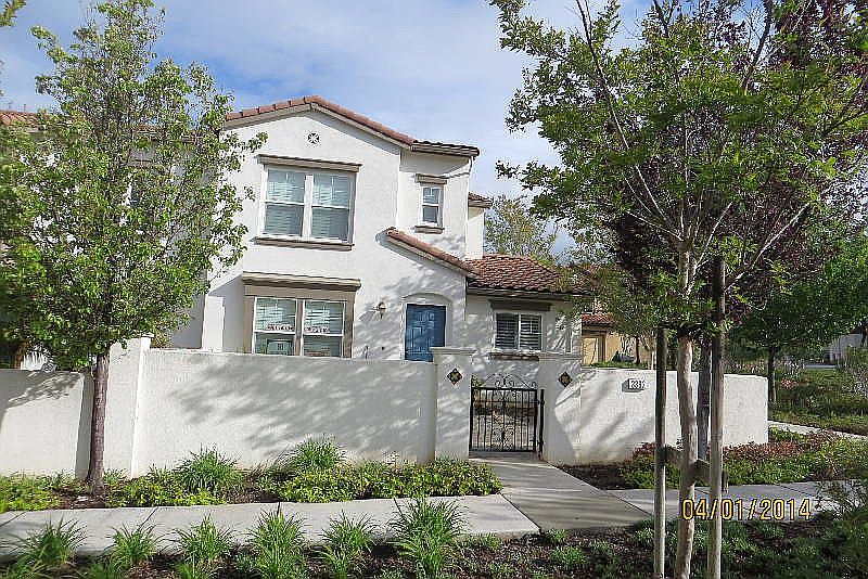 1st image of 3382 Napoli Pl