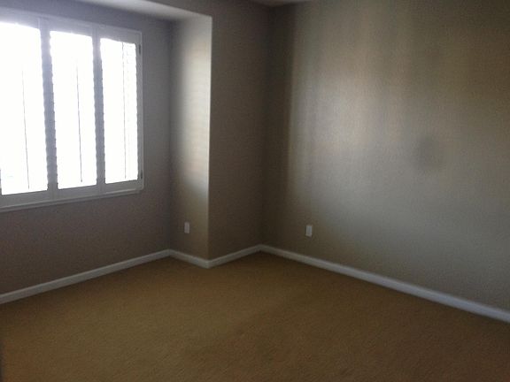 5th image of 28 Baycrest Way