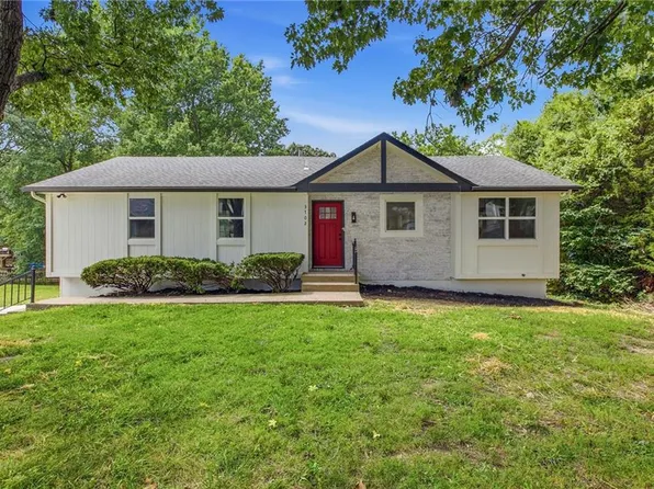 3702 NE Grant St, Lees Summit, MO 64064