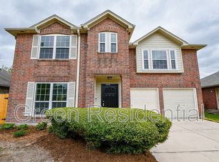 2418 Chestnut Mills Rd, Houston, TX 77067