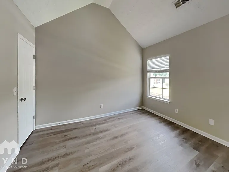 1037 Saint Augustine Pkwy — Photo 16