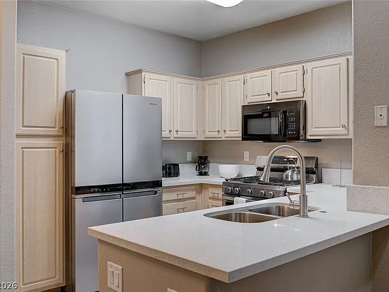 855 N Stephanie St #1013 — Photo 7