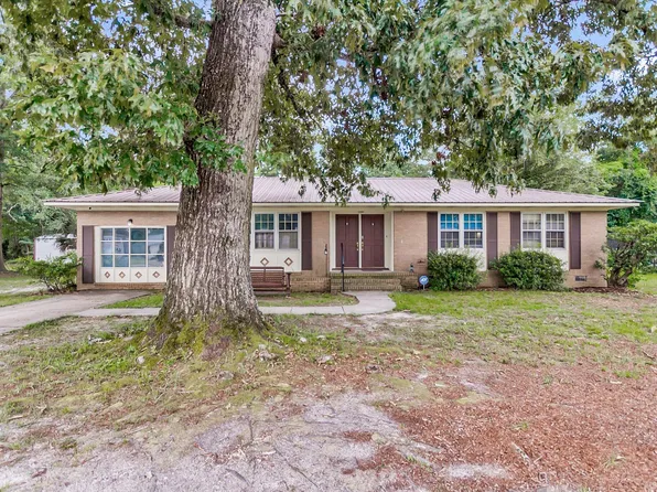 223 Dandridge Rd, Walterboro, SC 29488