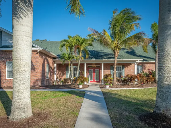 1355 Panther Ln, Merritt Island, FL 32953