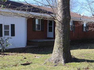 607 NW 3rd St, Corning, AR 72422