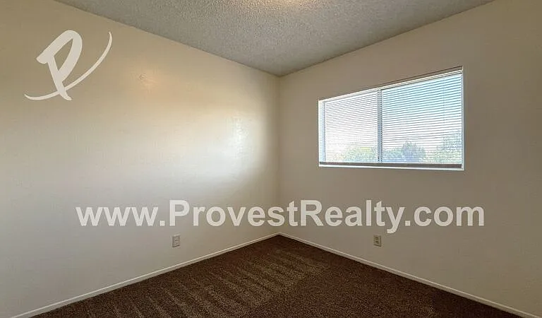 8914 I Ave #B1 — Photo 15