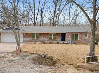 1006 S G St, Rogers, AR 72756