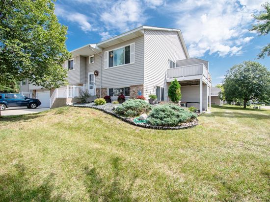 15842 Granada Ave, Apple Valley, MN 55124