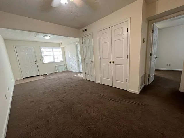 1325 6th Ave #10 — Photo 6