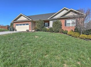 552 Elmer Walker Rd, Jonesborough, TN 37659