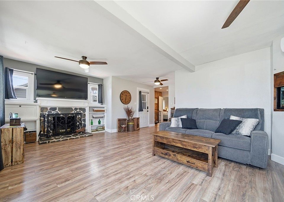 1st image of 6861 Berry Ave