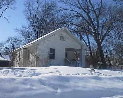 1st image of 1332 E Dayton St