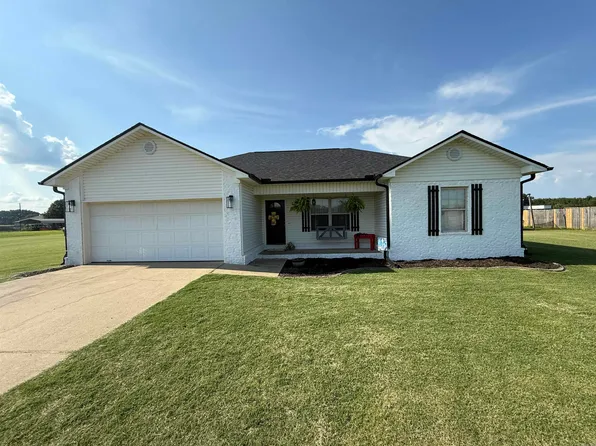 150 Lloyd Henderson Rd, Beebe, AR 72012