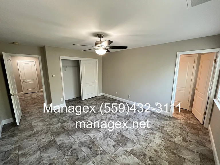 2175 Lester Ave — Photo 34