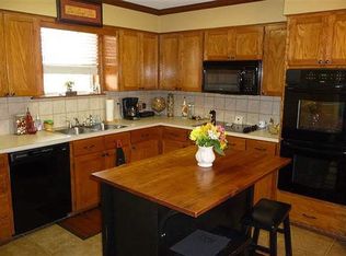 4391 Barnes Rd, Salado, TX 76571