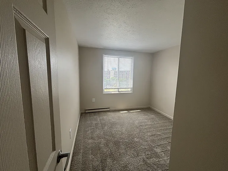 Hummingbird Pointe & The Gardens — Photo 28