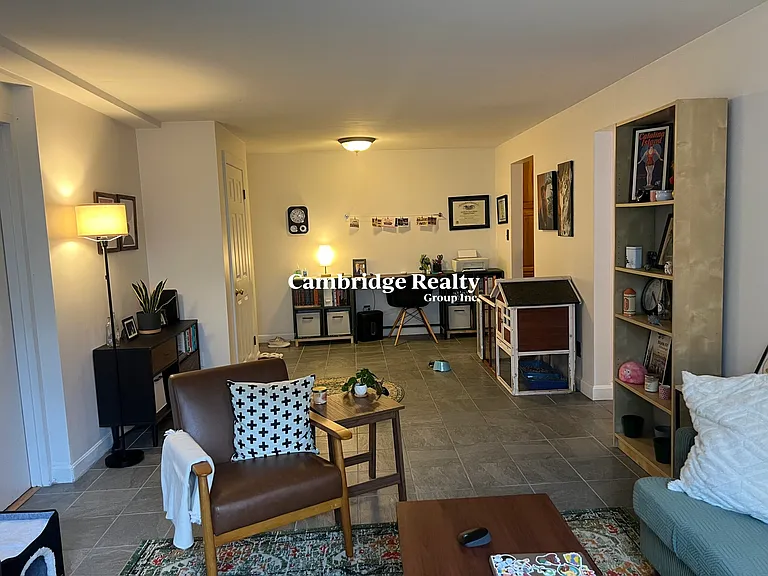 32 Chester St #2 — Photo 4
