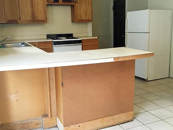 5th image of 2015 S Carrollton Ave #B