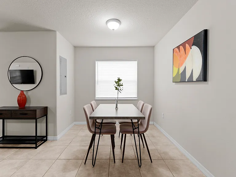 2173 Harrison St — Photo 3