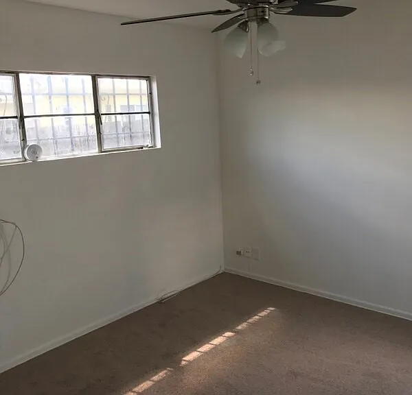7857 Crenshaw Blvd — Photo 14