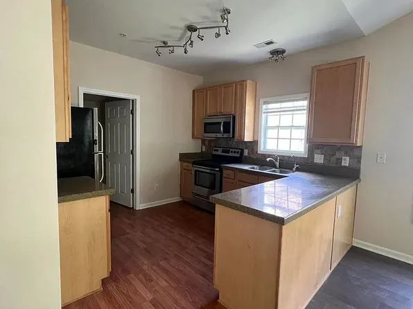 1221 Claret Ln, Morrisville, NC 27560