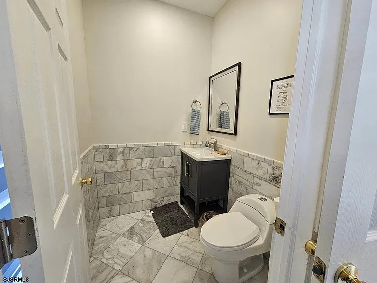 27 S Little Rock Ave — Photo 33
