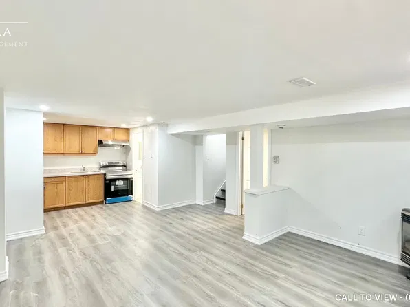 71 Willowridge Rd #2, Toronto, ON M9R 3Z2
