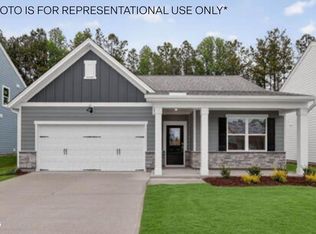 1154 Aviator Ln, Ayden, NC 28513