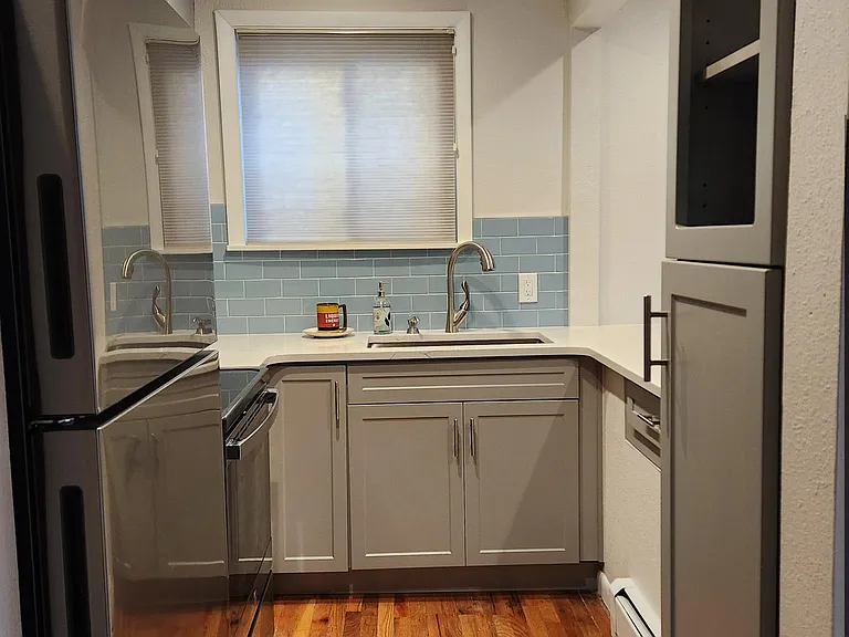 619 Cascade Ave #619 — Photo 2