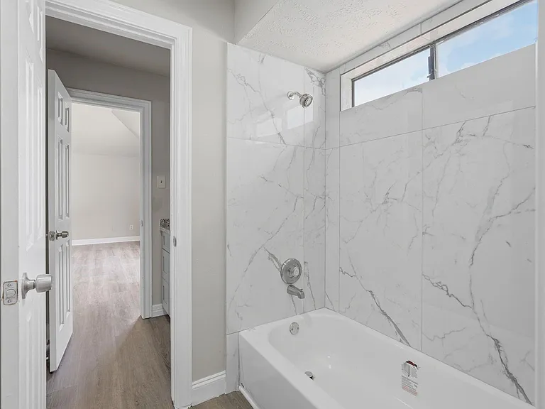 7611 Naremore Dr — Photo 31