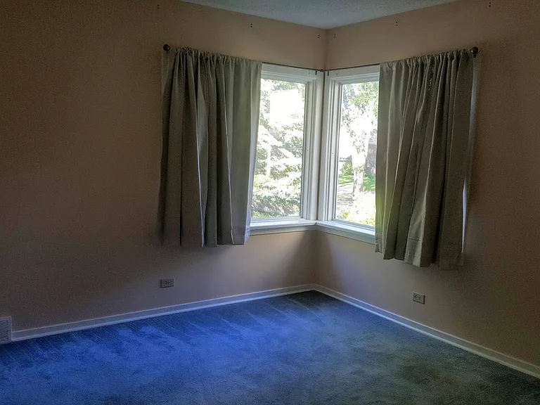 1302 Elliott St — Photo 17