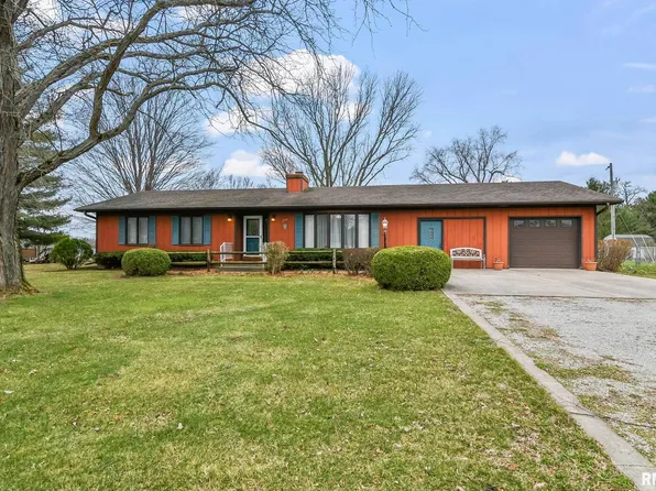 290 Trillium Ln, Springfield, IL 62707