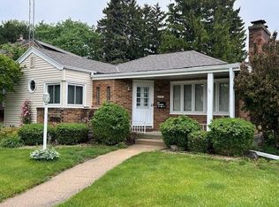 7749 34th Ave, Kenosha, WI 53142