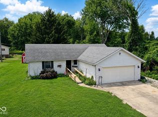 804 Berkley Dr, Fortville, IN 46040