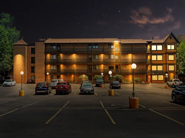 450 N Main St APT S106a, Wauconda, IL 60084