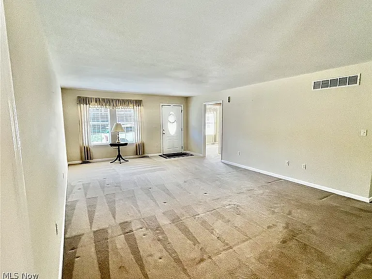 2213 Packard Ct — Photo 4