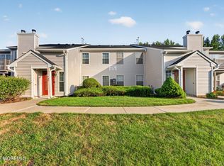 398 Hampton Pl, Morganville, NJ 07751