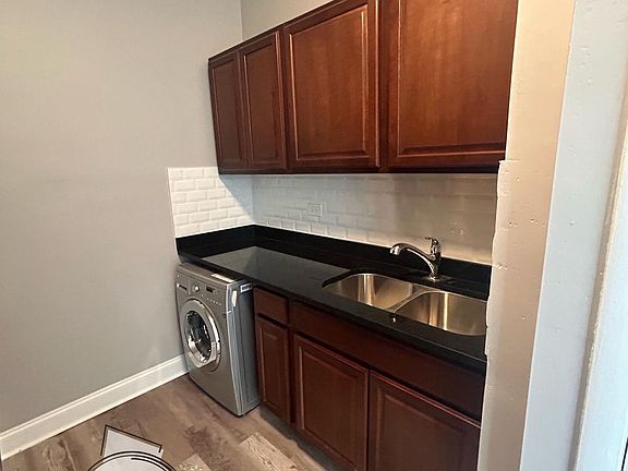4th image of 7207 N Western Ave APT 1