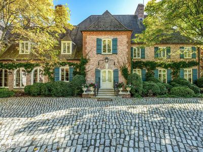 218 Clapboard Ridge Rd, Greenwich, CT, 06831
