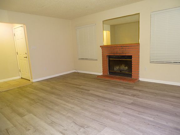 4th image of 3210 W Richert Ave APT 104