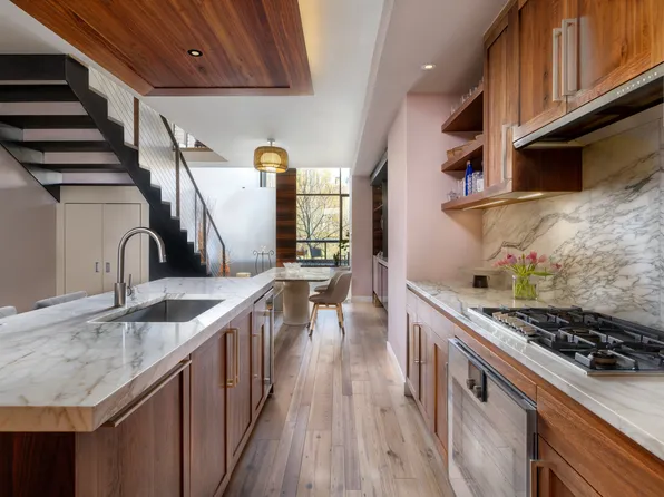 90 Furman Street image 2 of 17