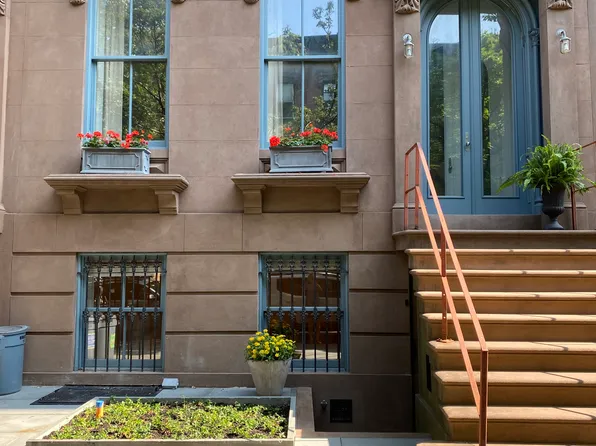 237 Union Street image 1 of 10