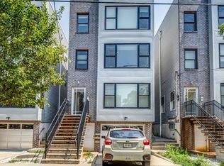 312 10th St #2, Union City, NJ 07087