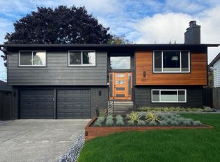 8837 34th Ave SW, Seattle, WA 98126