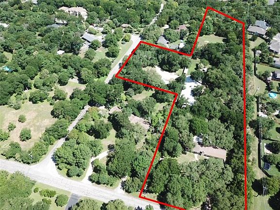 4th image of 402 San Leanna Dr
