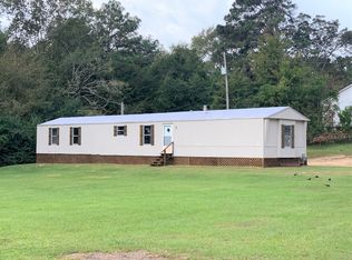 203 W Cayuga St, Crystal Springs, MS 39059