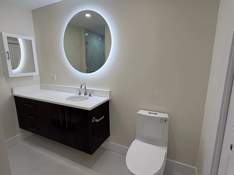 1 Beach Dr SE #2512 — Photo 3