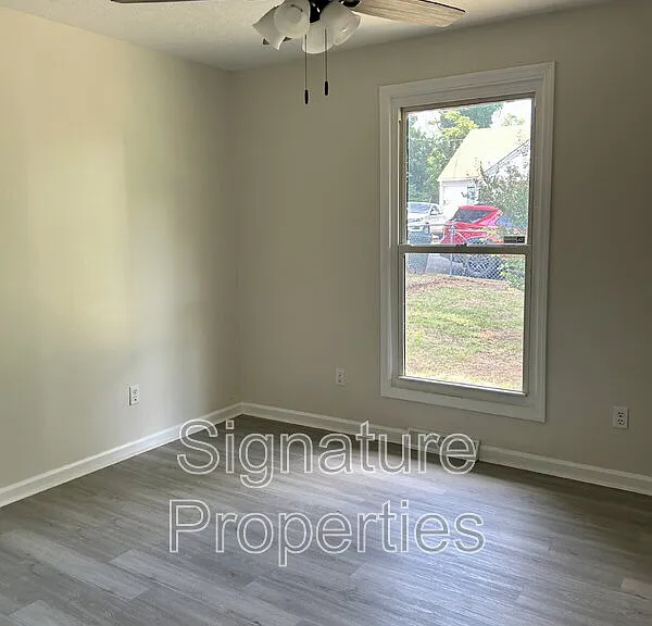 412 Virginia St — Photo 11