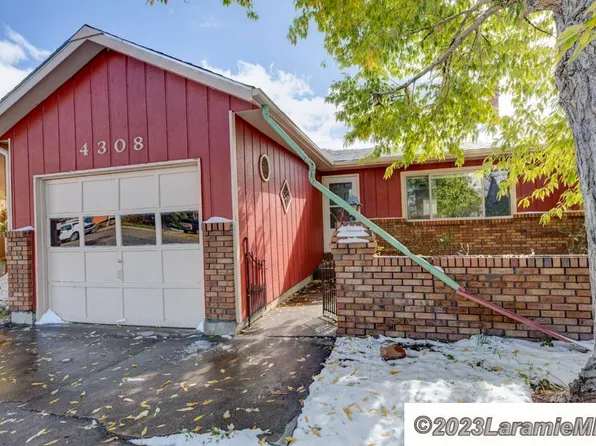 4308 Comanche Dr, Laramie, WY 82072